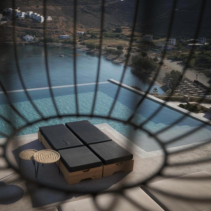 Amal Kythnos Suites Экстерьер фото