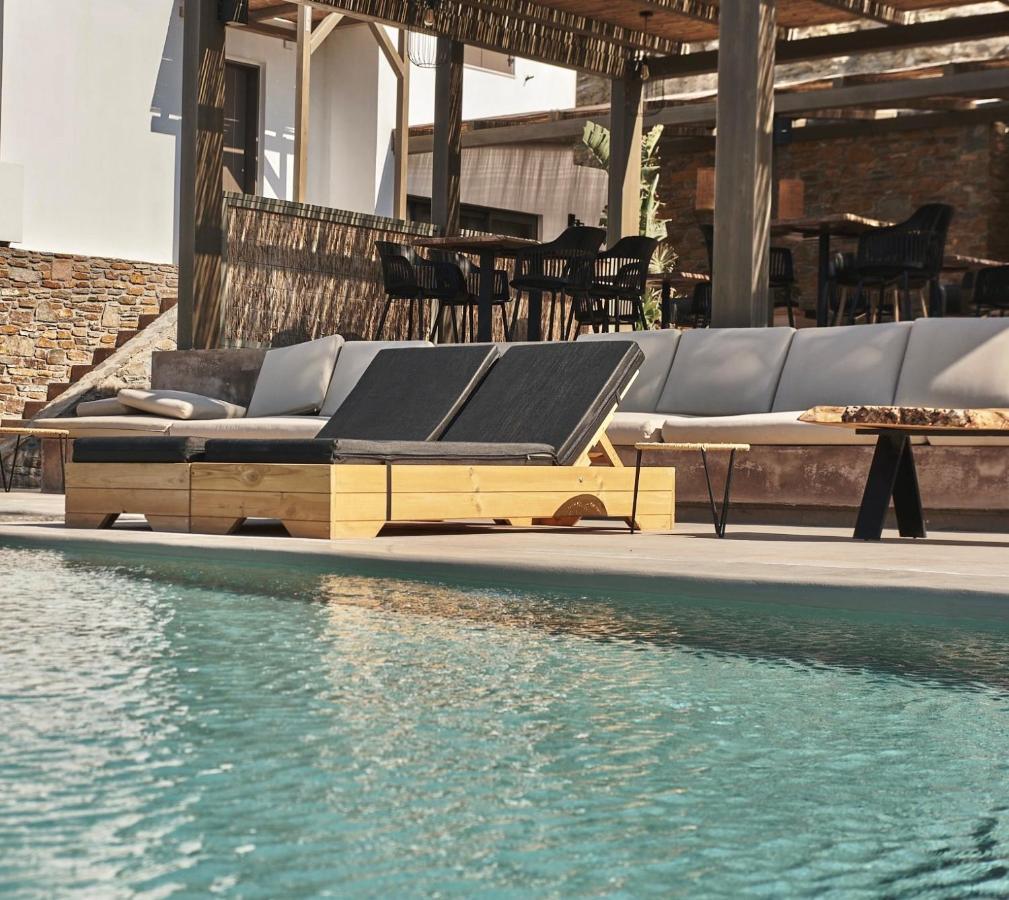 Amal Kythnos Suites Экстерьер фото