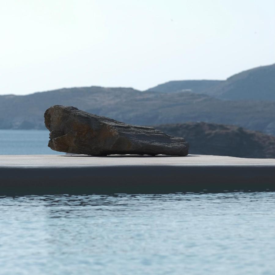 Amal Kythnos Suites Экстерьер фото