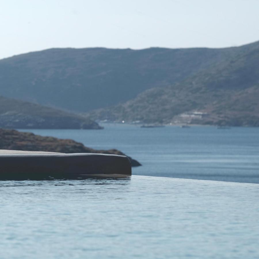 Amal Kythnos Suites Экстерьер фото