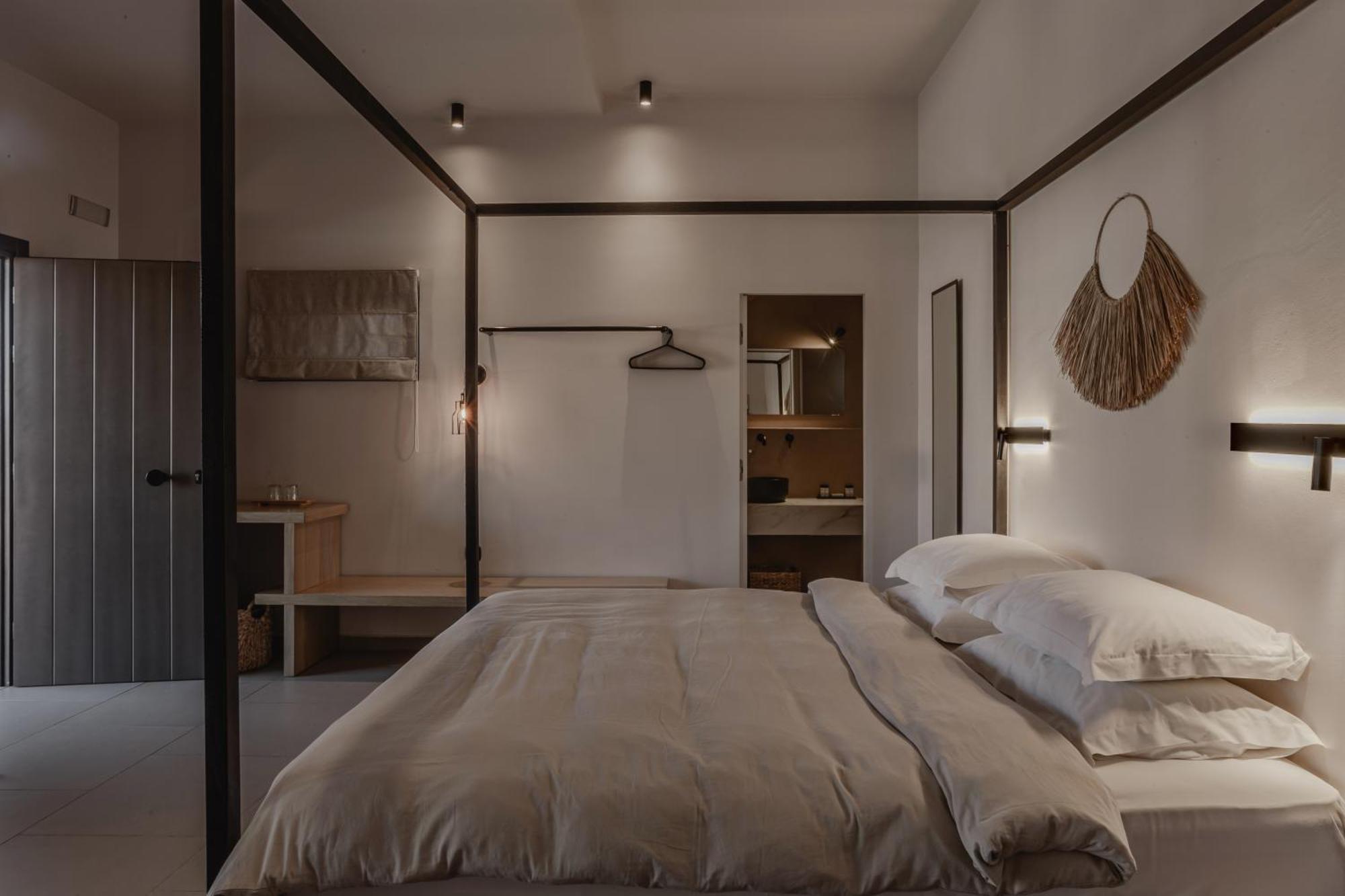 Amal Kythnos Suites Экстерьер фото