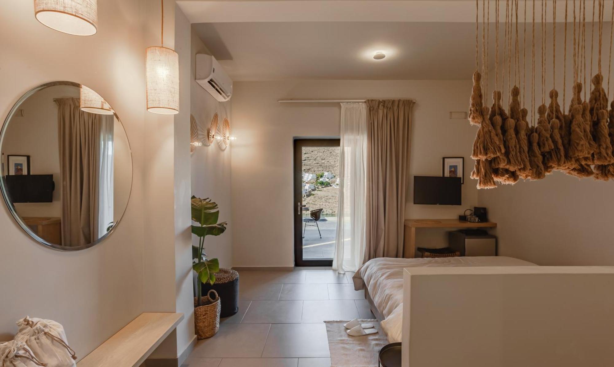 Amal Kythnos Suites Экстерьер фото