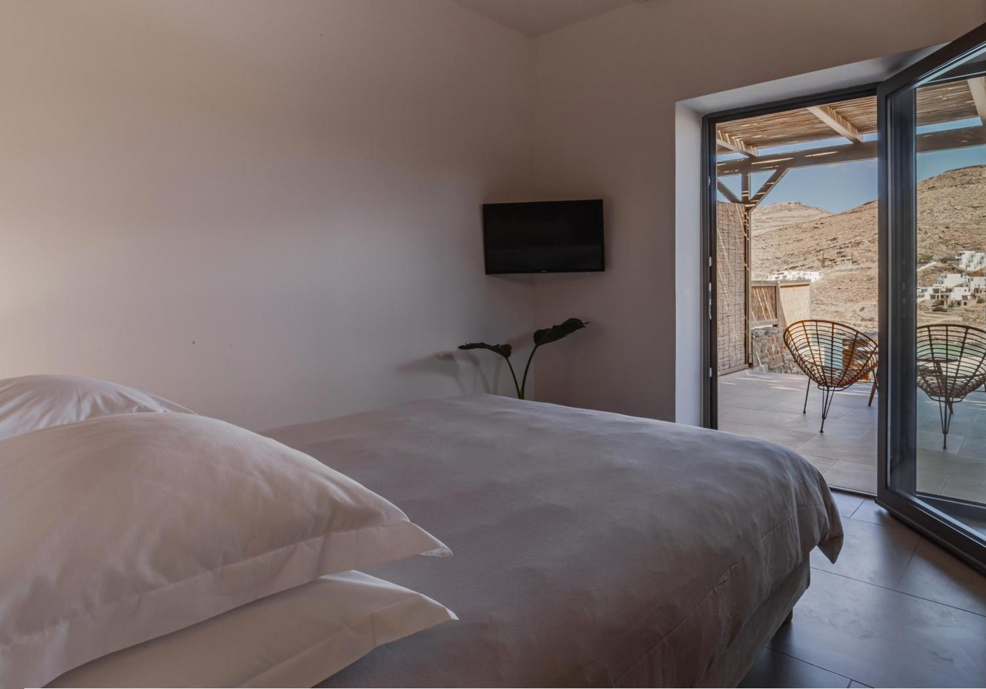 Amal Kythnos Suites Экстерьер фото