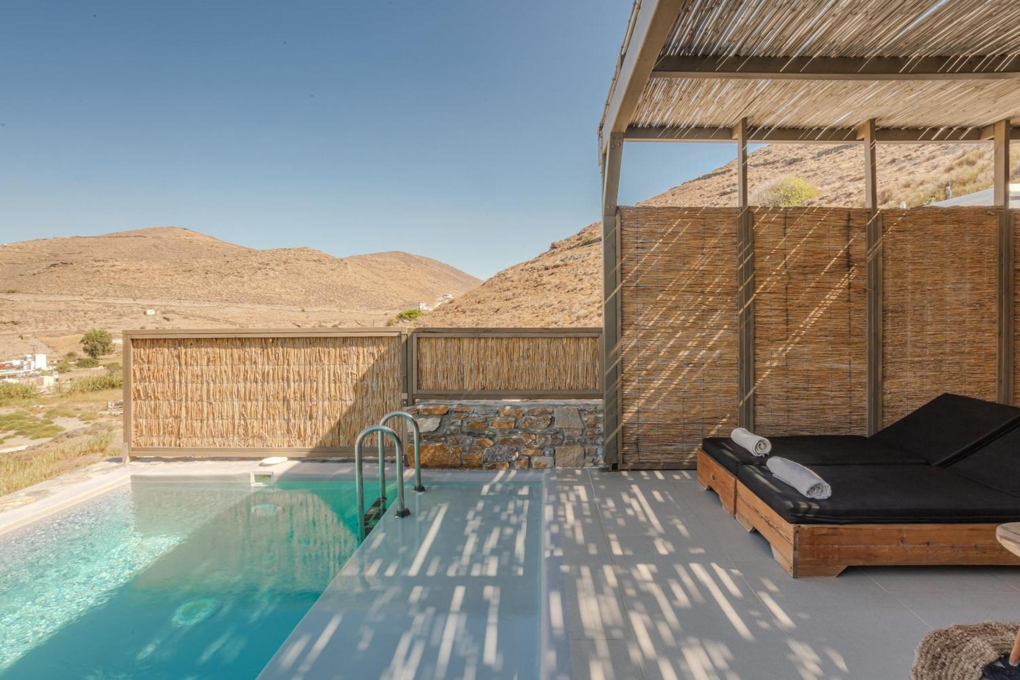 Amal Kythnos Suites Экстерьер фото