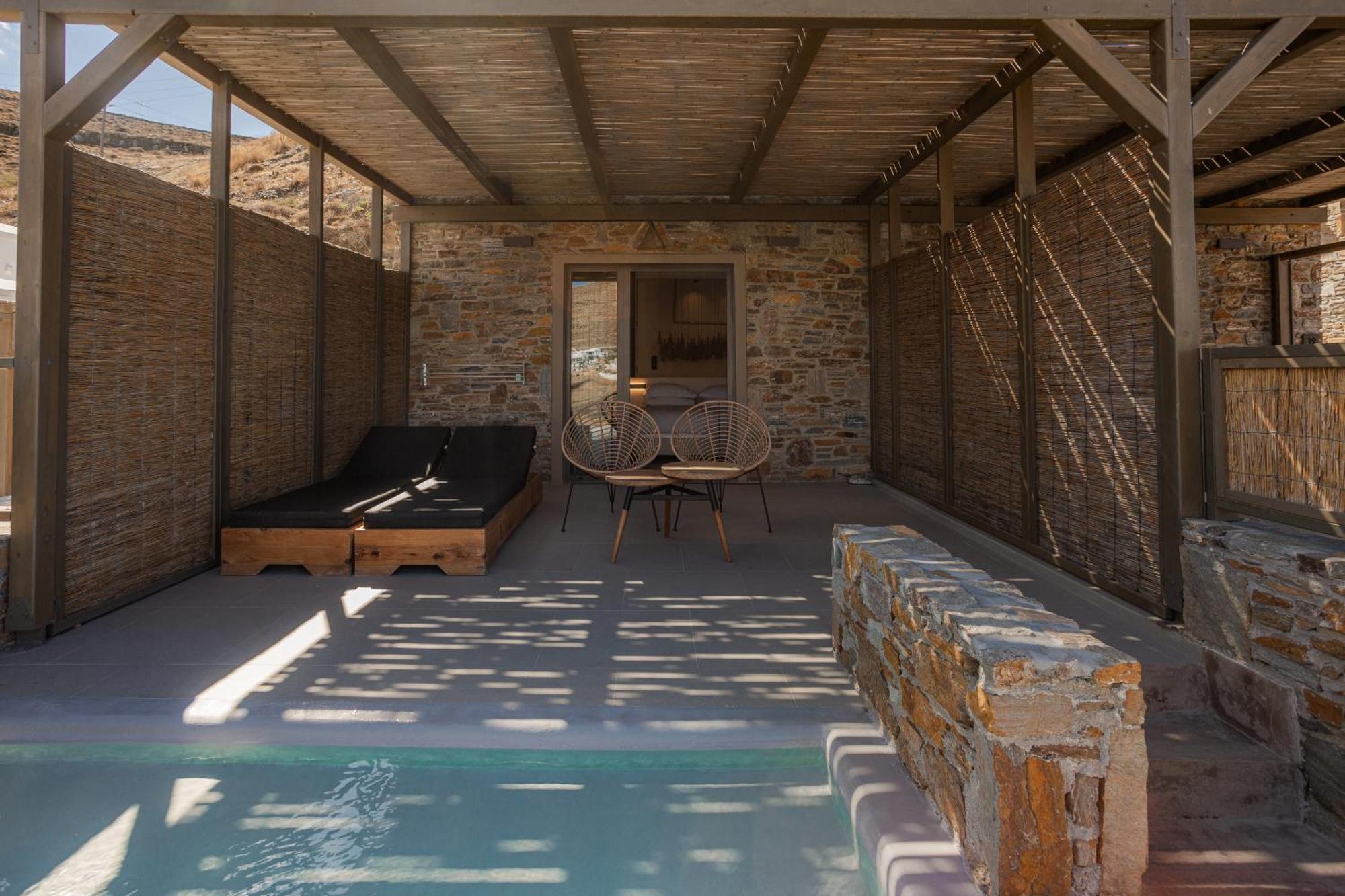 Amal Kythnos Suites Экстерьер фото